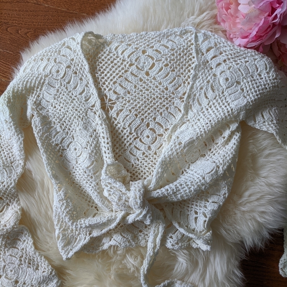 VINTAGE Boho crochet wrap cardigan sweater
